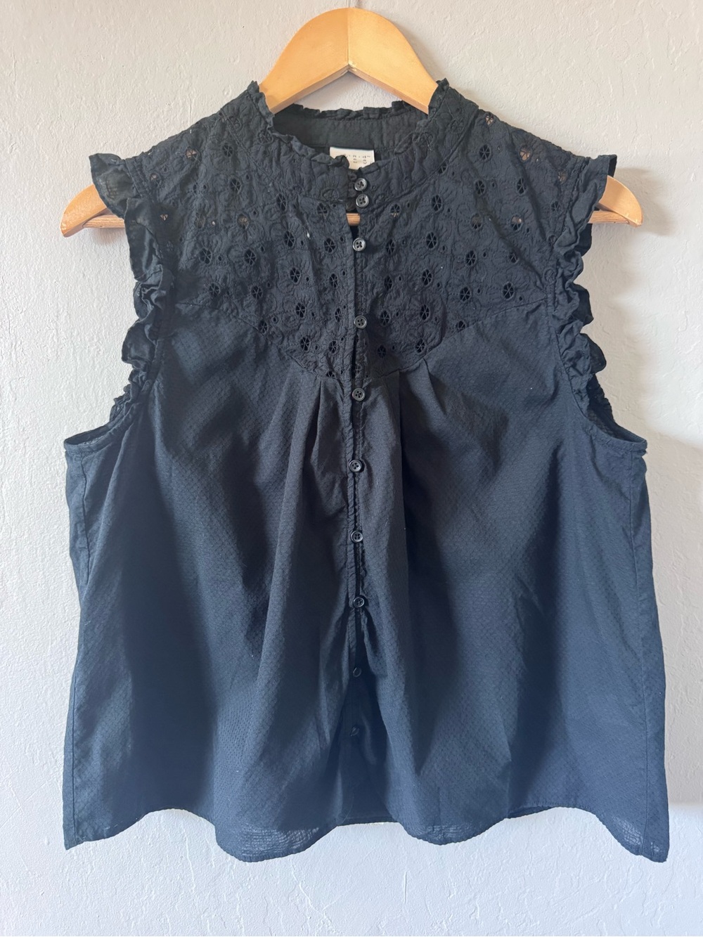 Summer Boho Black Eyelet Sleeveless Button-Up Blouse Large 100% Cotton